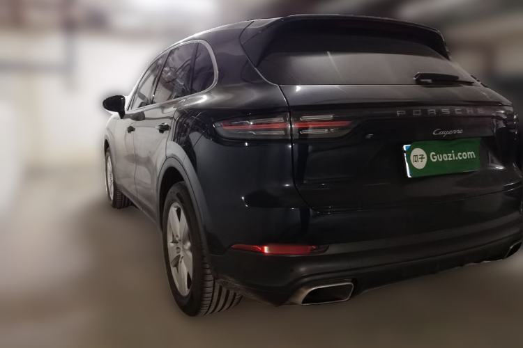 Used Porsche Cayenne 2018 Cayenne 3.0T Rear Left 45 Deg