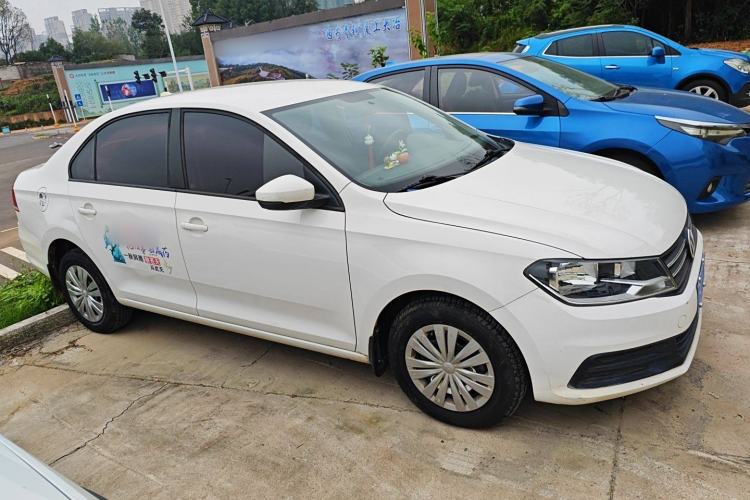 Used Volkswagen Santana 2016 1.6L Manual Fashion Edition