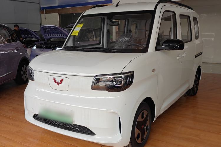Used Wuling Zhiguang New Energy 2025 Comfort Model