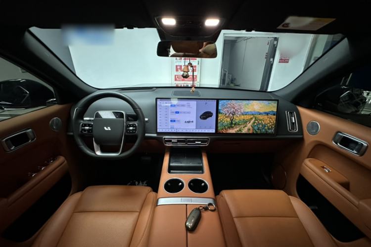 Used Li Auto L7 2023 Max model
