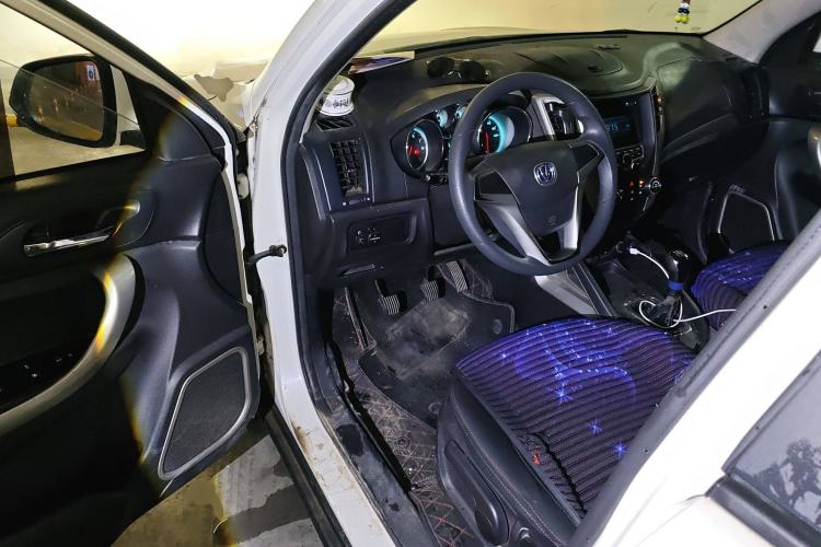 Used CHANGAN CS35 2012 1.6L Manual Comfort Edition China IV Standard
