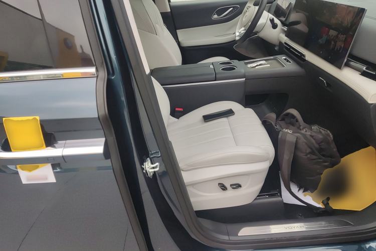 Used VOYAH Dream 2025 PHEV Four-Wheel-Drive Flagship Kunpeng Edition