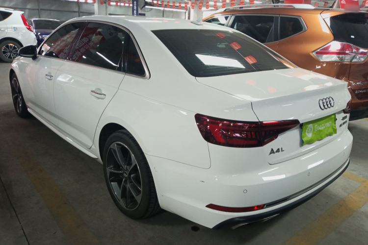 Used Audi A4L 2018 30th Anniversary Edition 40 TFSI Trendy Model Rear Left 45 Deg