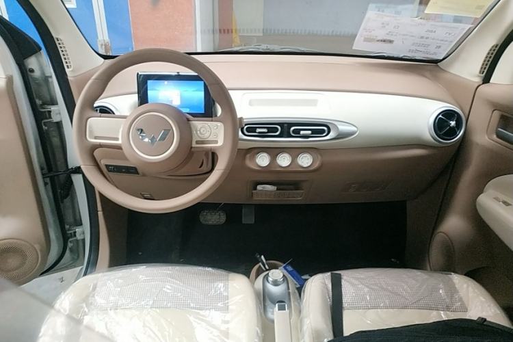 Used Wuling Hongguang MINIEV 2025 Four-Door Version Advanced Edition