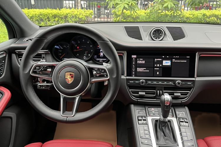 Used Porsche Macan 2018 Macan 2.0T