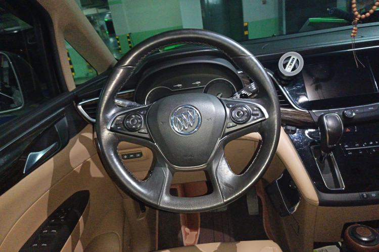 Used Buick GL8 2017 ES 28T Flagship Model China V Standard