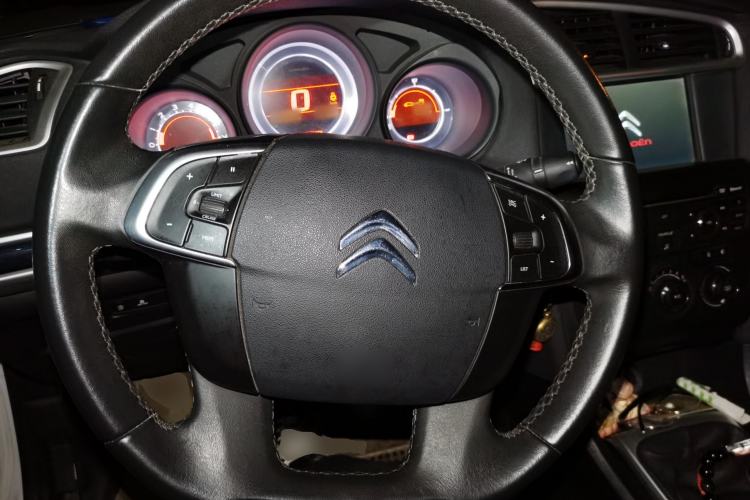 Used Citroen C4L 2014 1.8L Intelligent Drive Manual Enjoyment Model Steering Wheel