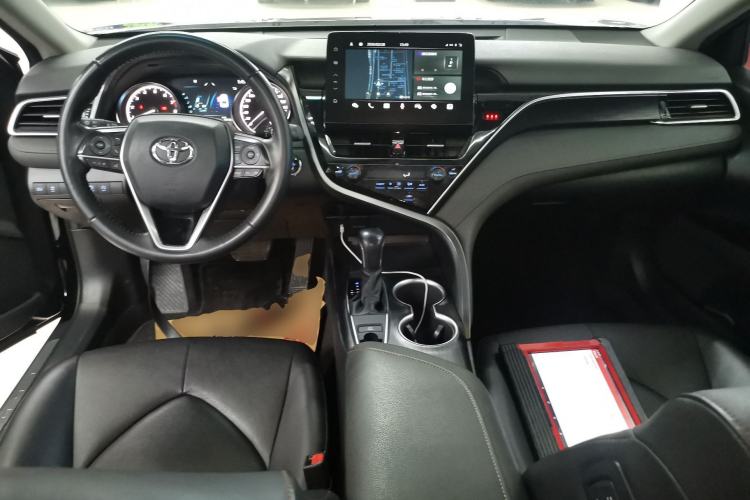 Used Toyota Camry 2021 2.0G Luxury Edition