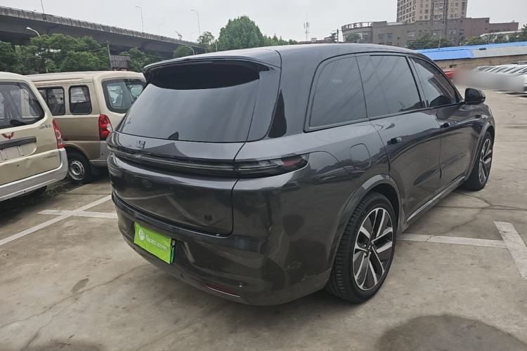 Used Li Auto L8 2024 Ultra Model
