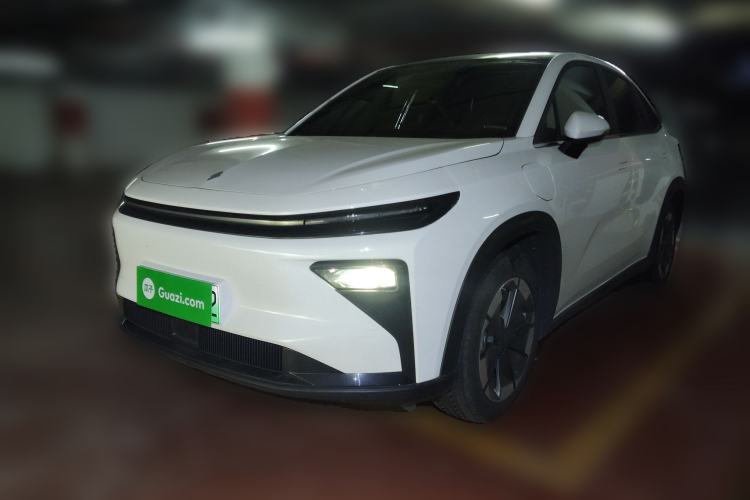 Used Livan 7 2024 450km Executive Version