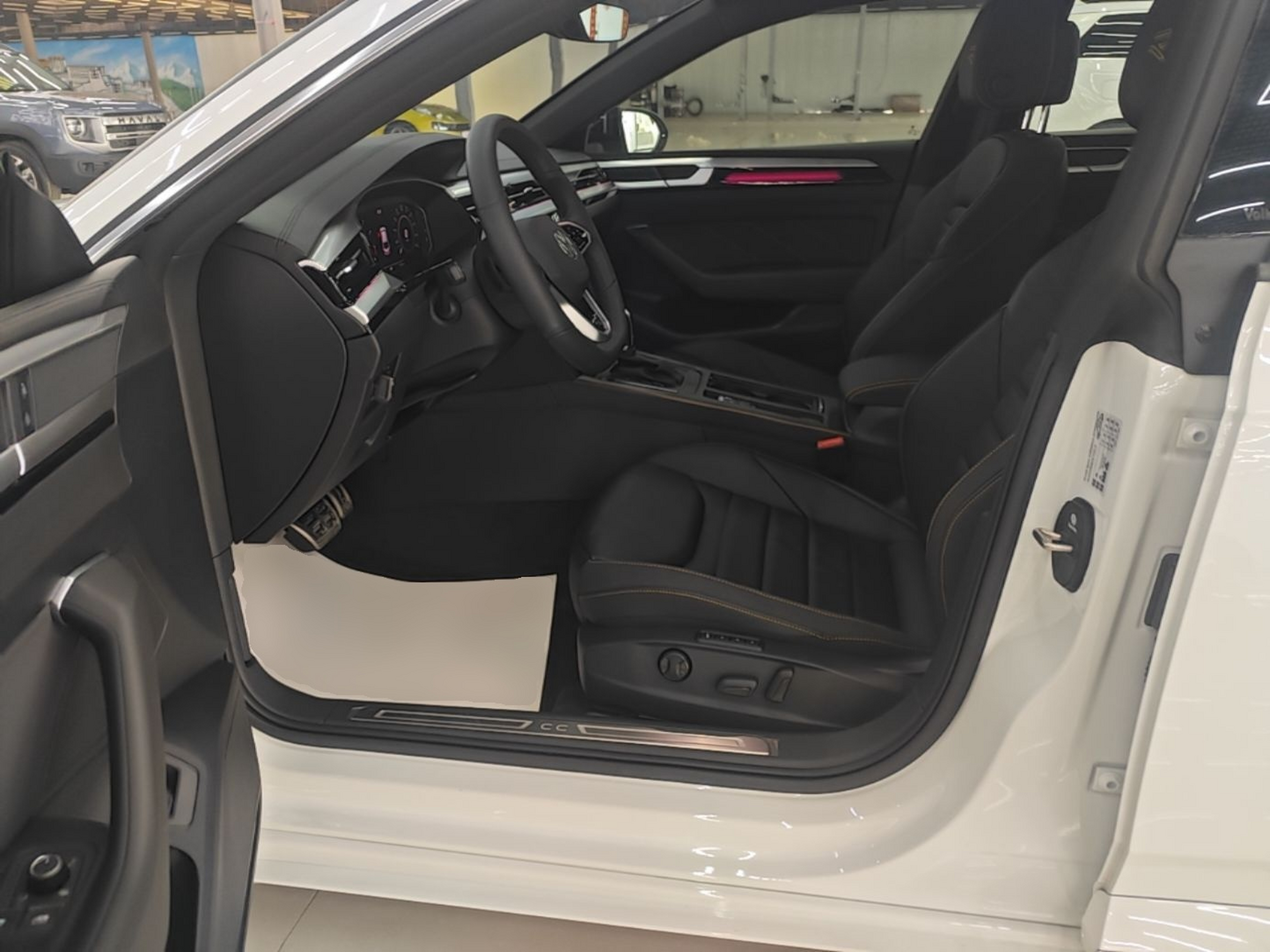 Vordere Reihe im Auto
