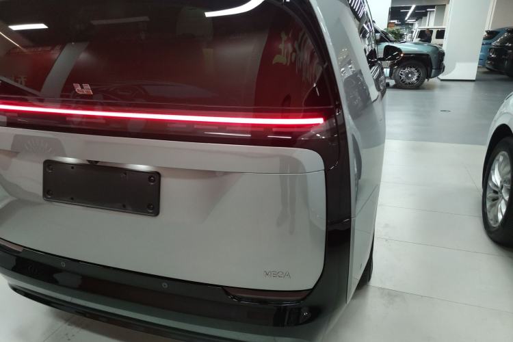 Used Li Auto MEGA 2024 Ultra Model Right Rear Taillight