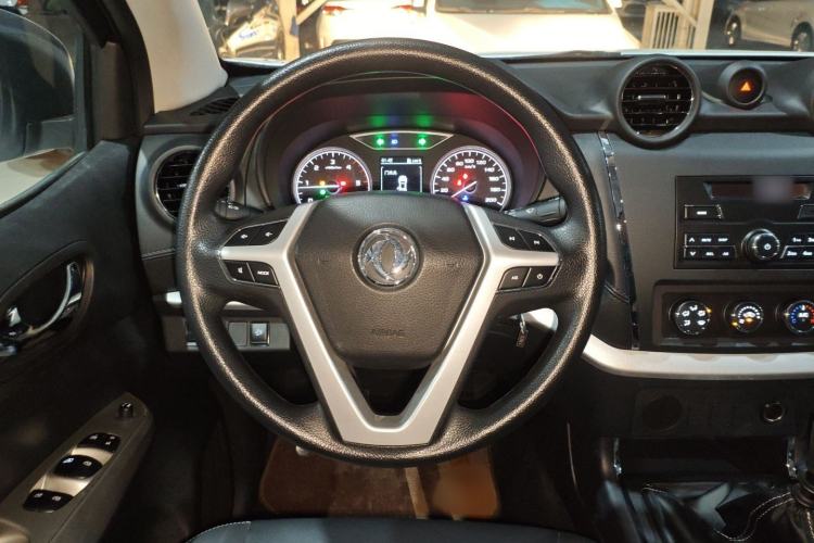 Used Dongfeng Ruichi 6 2023 Revised Version 2.3T Manual Two-Wheel Drive Diesel Standard Trim with Long Cargo Bed
