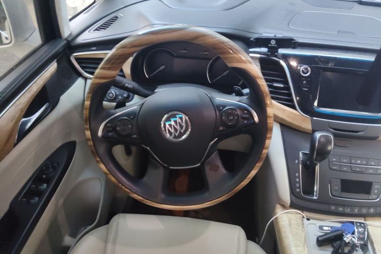 Used Buick GL8 2018 ES 28T Comfort Model China VI Standard