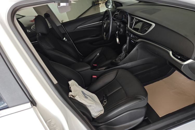 Used Buick GT 2019 18T Automatic Connected Elite Model China V Standard Right Front Seat