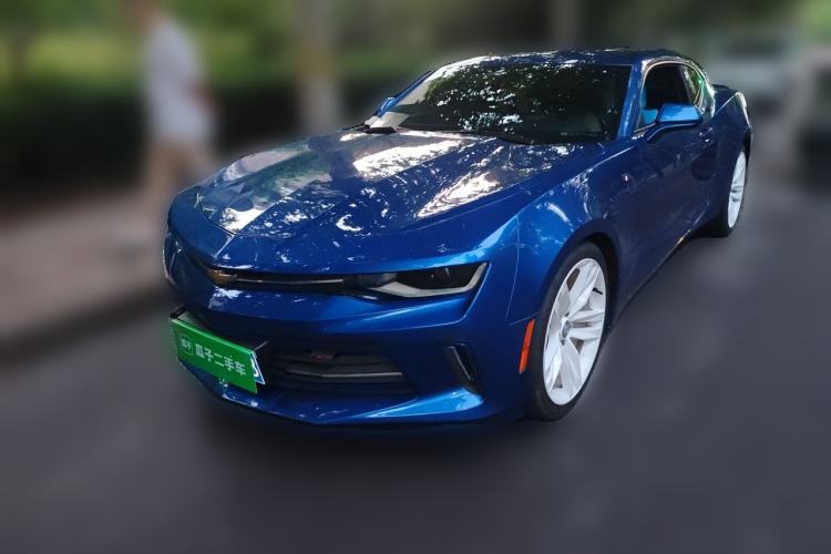 Used Chevrolet Camaro Chevrolet Camaro, handwritten model year 2016; Chevrolet Camaro, 2.0 displacement, four seats