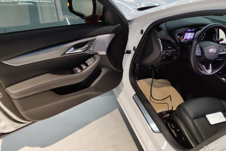 Used Cadillac CT5 2021 Revised 28T Luxury Version
