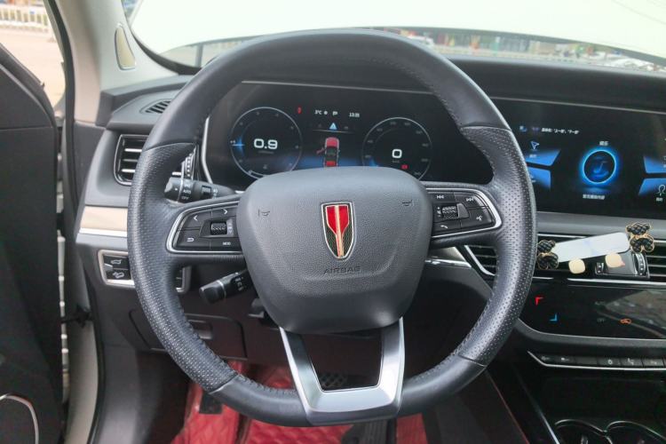 Used Hongqi HS5 2022 Facelifted Version 2.0T Smart Connect Flagship All-Wheel-Drive Edition
