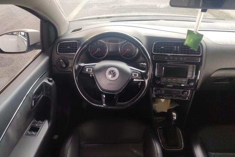 Used Volkswagen Polo 2014 1.6L Automatic Luxury Edition
