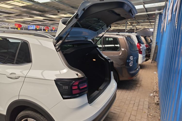 Used Volkswagen Tacqua 2020 280TSI DSG R-Line
