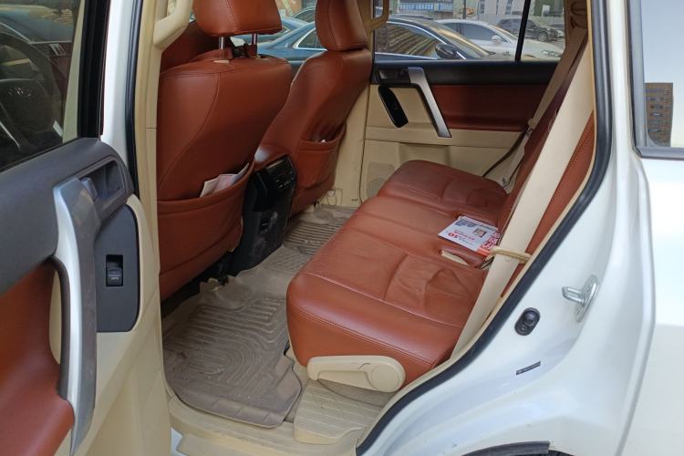 Used Toyota Prado 2014 2.7L Automatic Luxury Edition