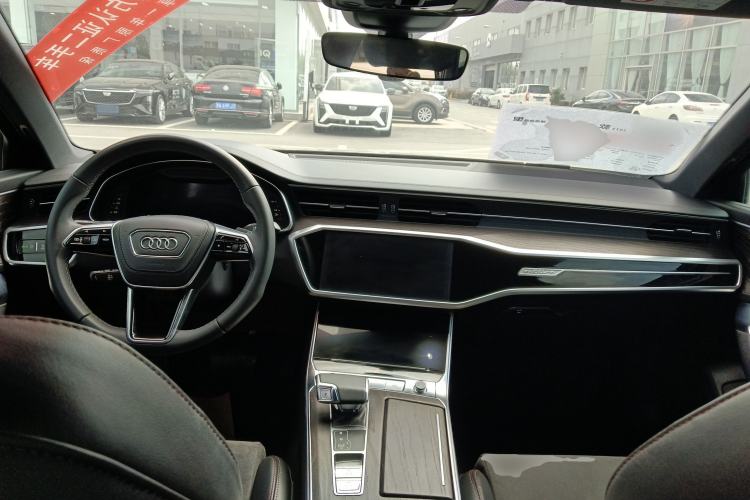 Used Audi A6L 2023 Revised Edition 45 TFSI quattro Prestige Dynamic Version Center Console