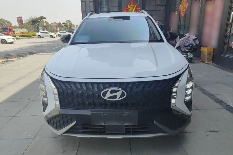 Used Hyundai ix35 2023 Musso 2.0L Deluxe Edition DLX
