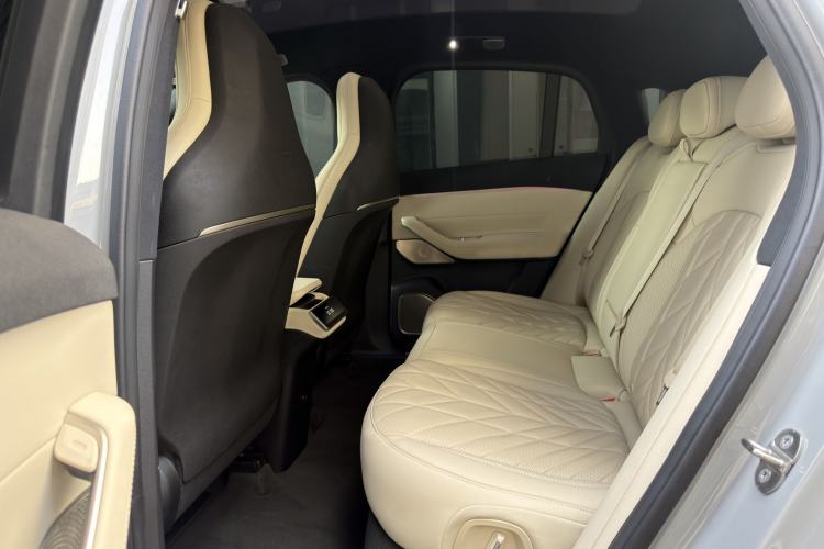 Used Nio EC6 2025 75 kWh
