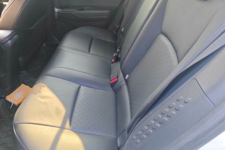 Used Toyota IZOA 2020 2.0L Yichi Version Left Rear Seat