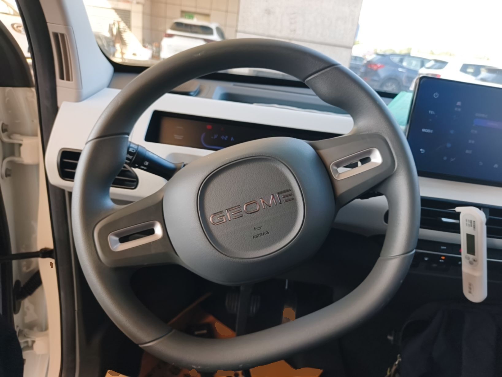 Geely Galaxy Panda 2024 Panda Mini 200km Dragon Edition — снимка 13