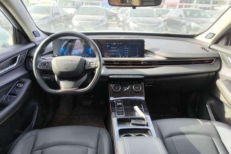 Used EXEED Zhuifeng C-DM 2022 1.5 TCI-DHT 105 km "Chengfeng Qi" Edition