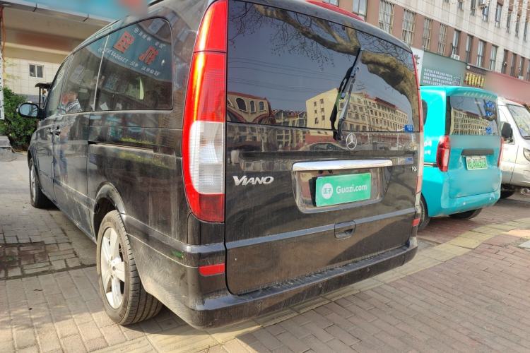 Used Mercedes-Benz Viano 2010 2.5L Prestige Edition Rear Left 45 Deg