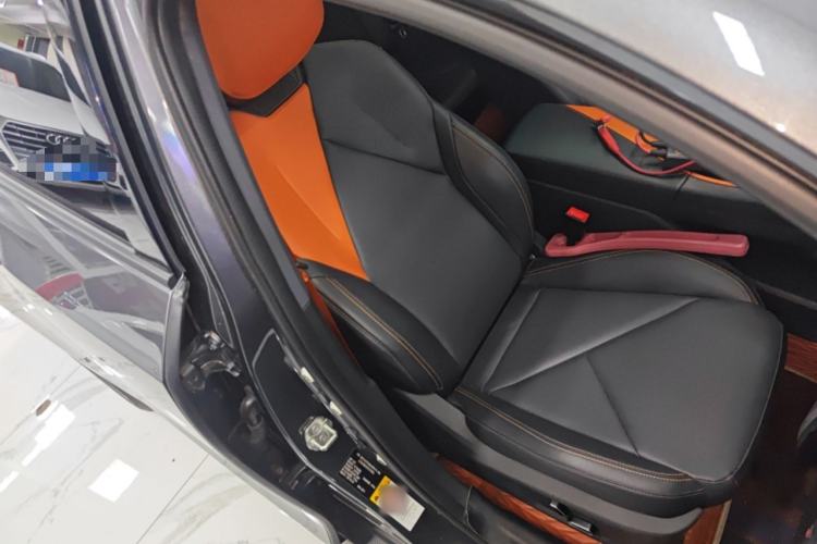 Used CHANGAN UNI-V 2022 1.5T Prestige Version Right Front Seat