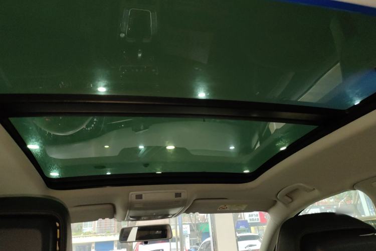 Used Volkswagen Magotan 2018 330TSI DSG Advanced Model Headliner