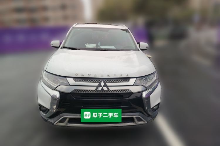 Used Mitsubishi Outlander 2019 2.0L Two-Wheel Drive Comfort Edition 5 Seats China VI Standard Front