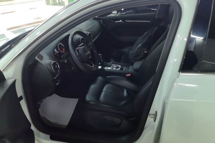 Used Audi A3 2020 Restyled Sportback 35 TFSI Entry-Level China VI Emission Standard