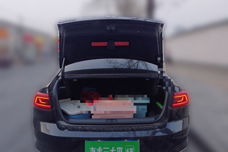 Used Volkswagen Magotan 2020 330TSI DSG Luxury Edition Trunk