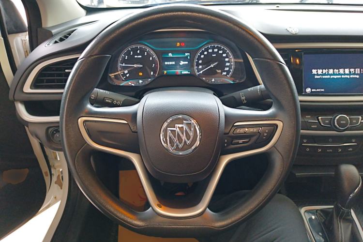 Used Buick GT 2015 15N Automatic Deluxe Edition Steering Wheel