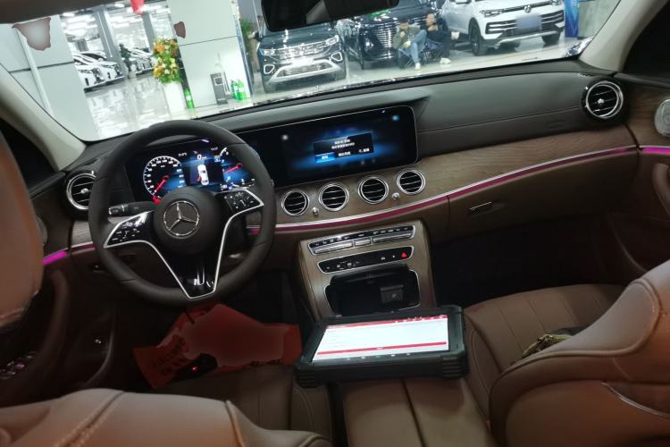 Used Mercedes-Benz E-Class 2023 Updated E 300 L Luxury Edition
