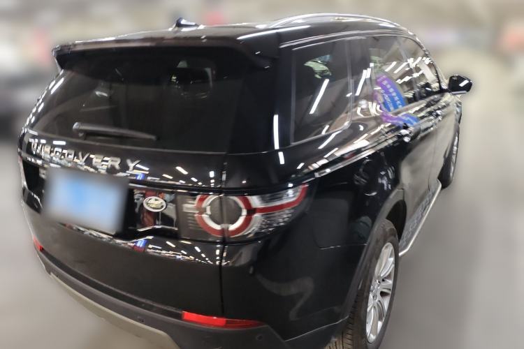 Used Land Rover Discovery Sport 2017 2.0T SE Rear Right 45 Deg