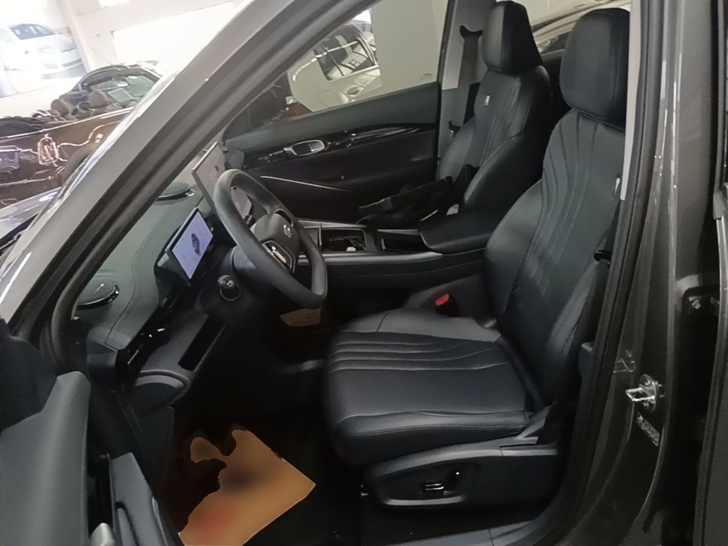 Geely Galaxy E5 2024 530 km Exploration+ Version — снимка 17