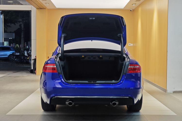 Used Jaguar XEL 2019 2.0T 200 PS Deluxe Edition