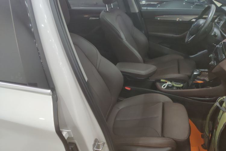 Used BMW X1 2018 sDrive18Li Luxury Model Right Front Seat