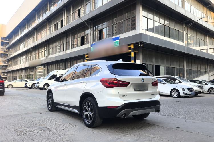 Used BMW X1 2018 xDrive20Li Luxury Edition Exterior 5