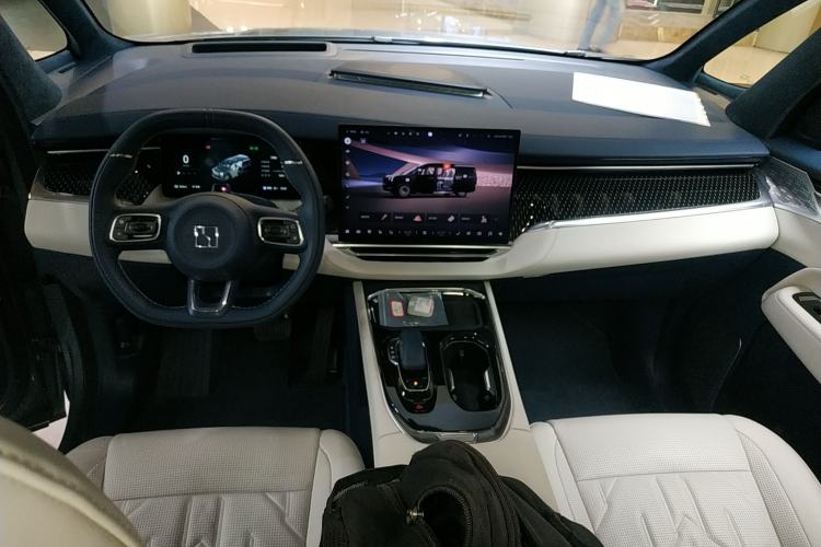 Used Zeekr 009 2024 Six-Seat Executive Version 4WD 108 kWh