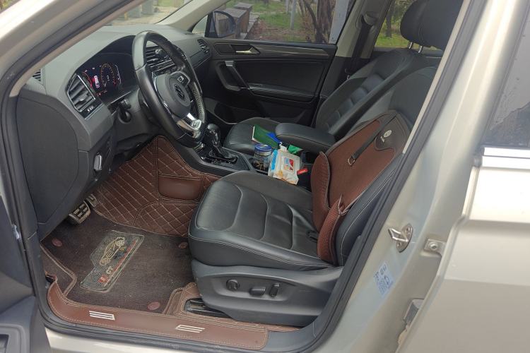 Used Volkswagen Tiguan L 2021 330TSI Automatic Two-Wheel Drive R-Line Enhanced Edition
