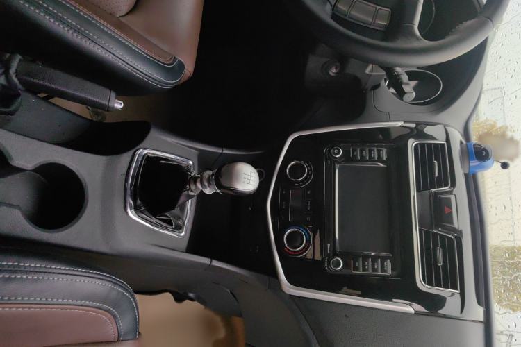 Used FORTHING F600 2016 F600L 2.0L Luxury Model