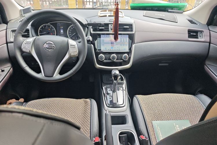Used Nissan Tiida 2021 1.6L CVT Smart Drive Edition Center Console