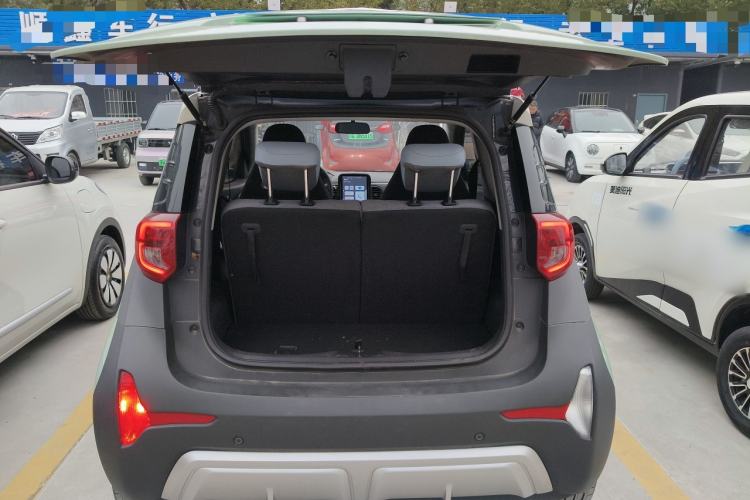 Used Chery Little Ant 2022 Revised Version Sweet Pink Edition Half-Sugar Version Lithium Iron Phosphate 30.7 kWh 30 kW 301 km