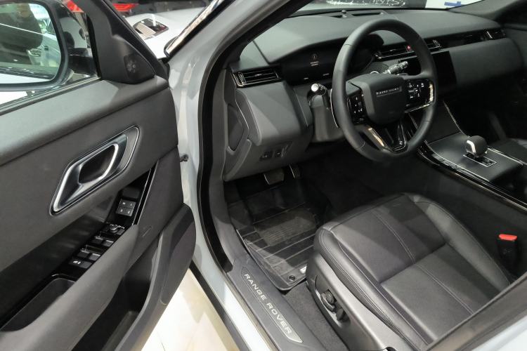 Used Land Rover Range Rover Velar 2024 Dynamic SE
